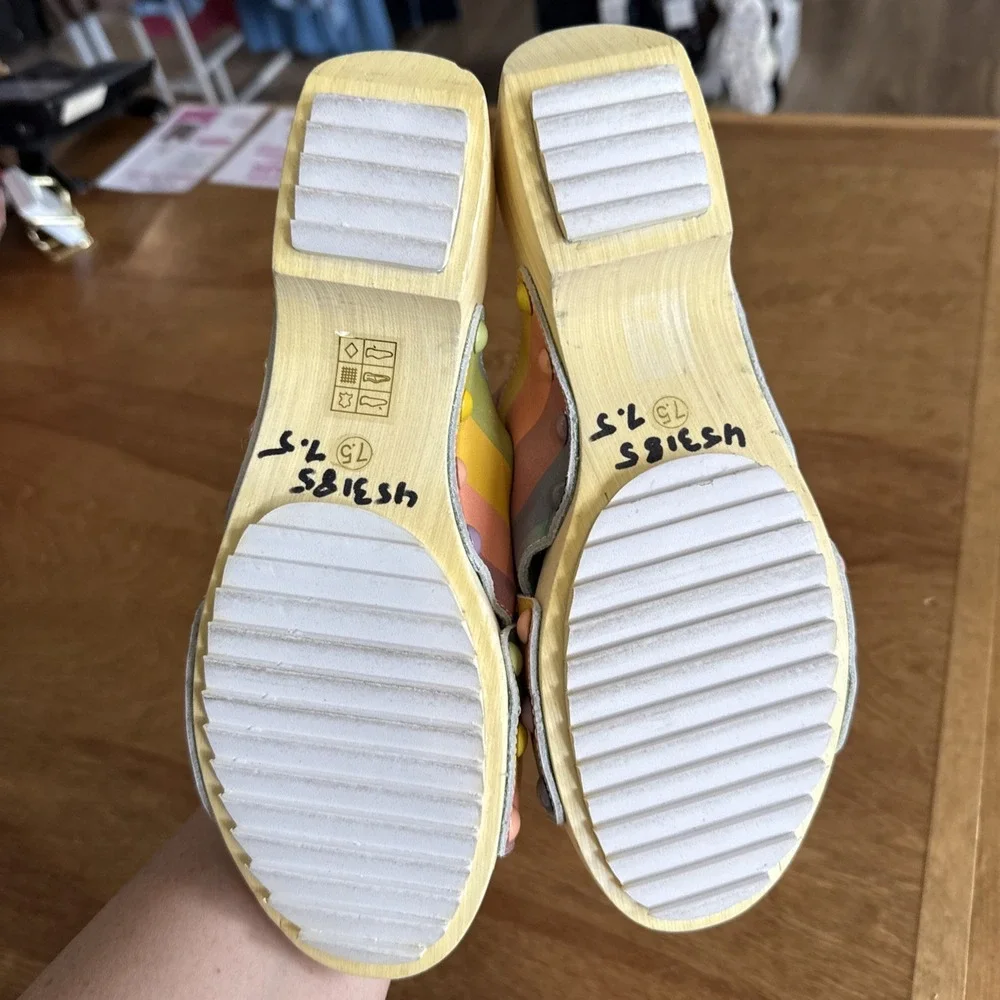 Kelsi Dagger Brooklyn Heeled Gear Sandal Clog Shoe Rainbow Leather Size 7.5